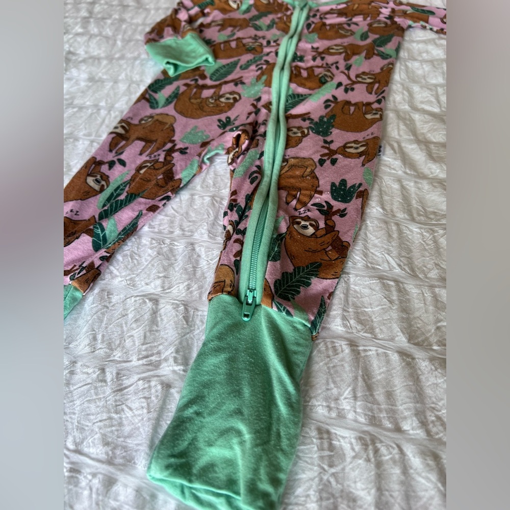 Little Sleepies Pink Sleepy Sloth Bamboo Zippy Pajamas Size 3-6M - Picture 4 of 12